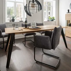 Outlet Wohnen Asteiche Esstisch mit Schweizer Kante - Clenza