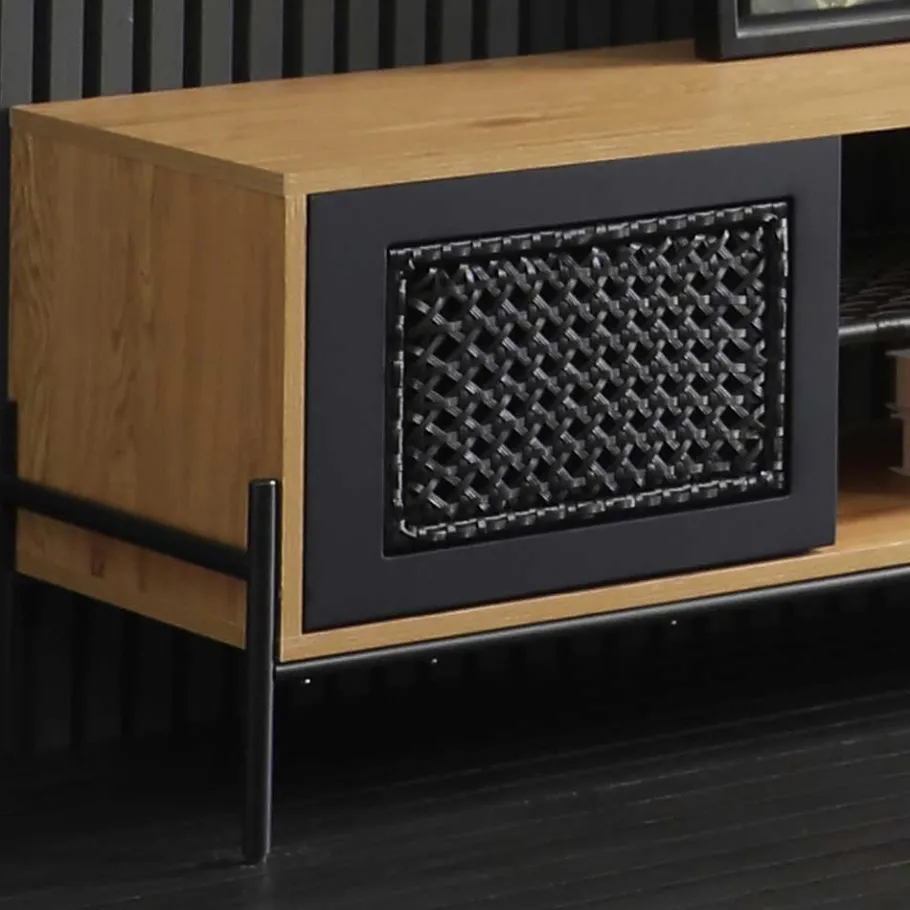 Clearance Wohnen Ausgefallenes TV Board mit Kunstrattan Einsätzen - Zavias