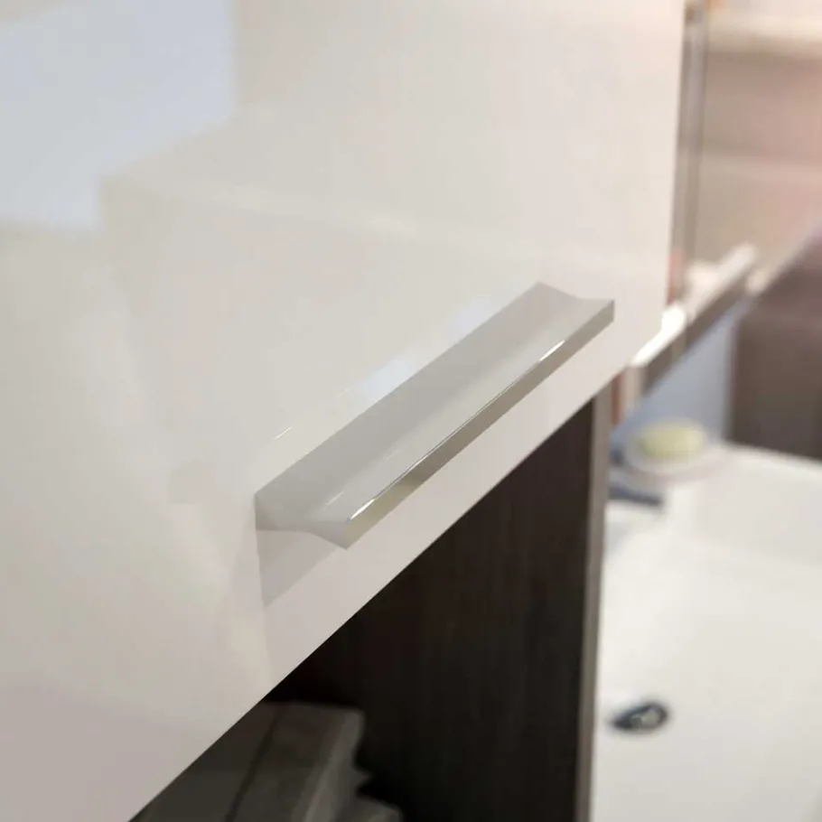 Discount Wohnen Badmöbel Hochschrank & Beckenschrank & Spiegel - Nancys (dreiteilig)