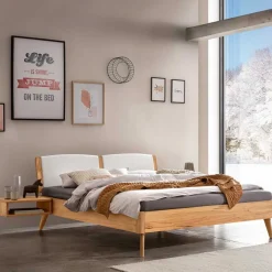 Wohnen Bett aus Wildbuche massiv mit Kunstleder - Syanta