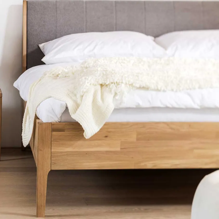 Hot Wohnen Bettgestell aus Holz Wildeiche Honig - Nicono