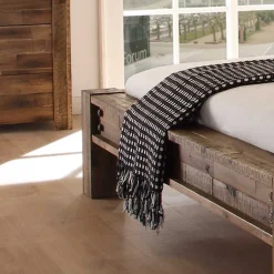New Wohnen Designerbett Locester in Braun
