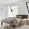 Outlet Wohnen Designerbett mit Metallfüßen in Rad Optik - Nesut