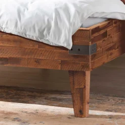 Wohnen Doppelbett aus Akazie mit Antik Finish - Caleena