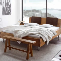 New Wohnen Doppelbett in Balkenoptik Chicola aus Wildeiche Massivholz