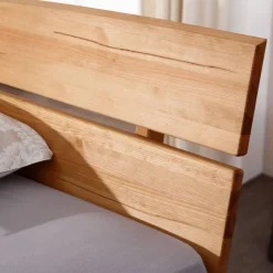Wohnen Doppelbett mit Kufengestell aus Holz - Kalastania