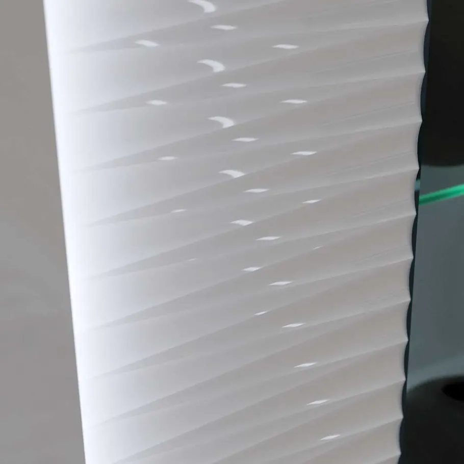 Discount Wohnen Hochglanz Vitrine mit LED in Weiß - Gomata