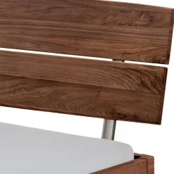 Best Wohnen Industrial Bett aus Nussbaum massiv - Bluesa