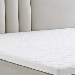 Hot Wohnen Komplett Boxspringbett in Creme - Skowera