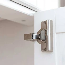 Clearance Wohnen Landhaus Kommode in Weiß und Braun - Zalya