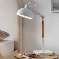 Outlet Wohnen Moderne Tischlampe im Skandinavischen Stil - Barbadoz