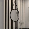 Discount Wohnen Runder Hängespiegel in Schwarz Metallrahmen - Emotionnel