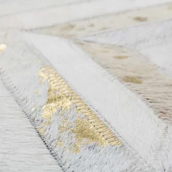 Outlet Wohnen Teppich aus Leder mit kurzem Fell in Creme & Gold - Meridus