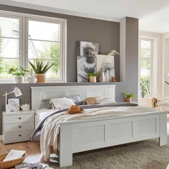 Wohnen Weißes Doppelbett im Landhaus Look - Flinn