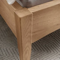 Outlet Wohnen Wildeiche Doppelbett mit Holzkopfteil - Adeira