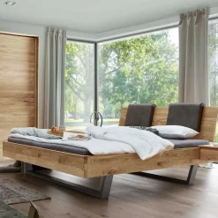 New Wohnen Wildeiche Holzbett mit Kopfteil-Kissen - Aryvano