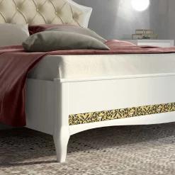 Wohnen 180x200 Designbett mit Chesterfield Kopfteil - Valganios